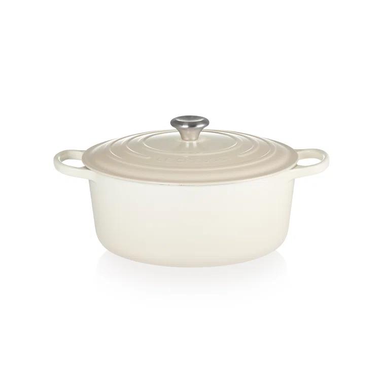 Le Creuset Signature Enameled Cast Iron Round Dutch Oven with Lid