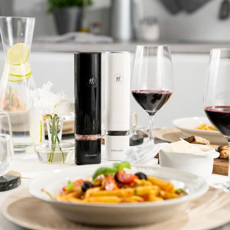 Black Matte Electric Salt and Pepper Mill with Ceramic Grinder