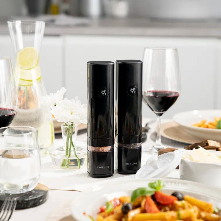 Black Matte Electric Salt and Pepper Mill with Ceramic Grinder