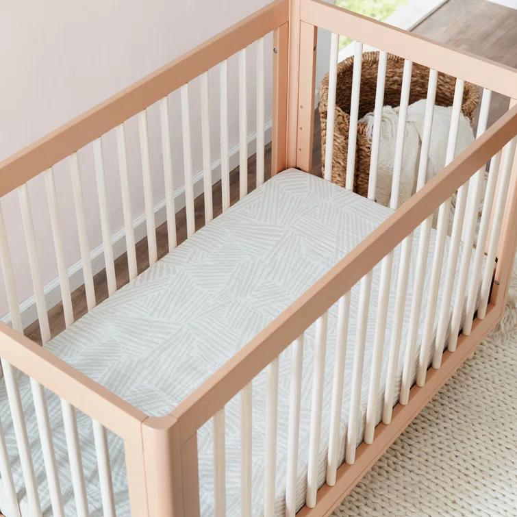 Lolly 3-in-1 Convertible Crib