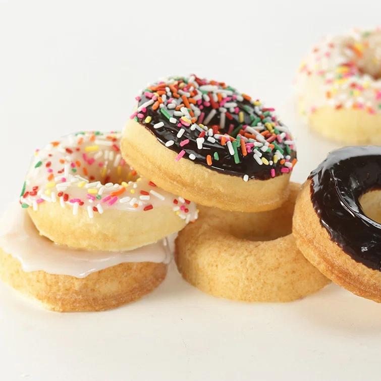 Nordic Ware Nordic Ware 6 Cavity Donut Pan