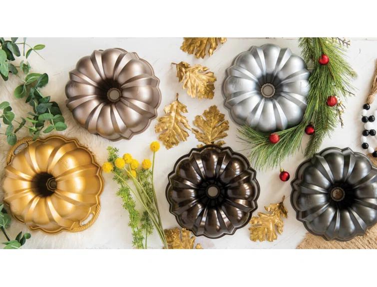 Nordic Ware Nordic Ware Bundt Anniversary 12 Cup Formed Aluminum Pan