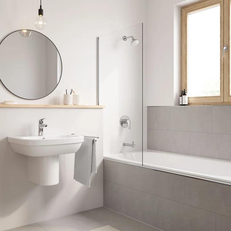 Eurosmart® Single Hole Bathroom Faucet