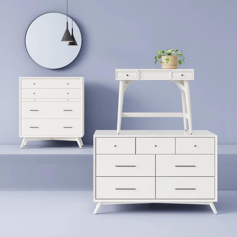 Williams 7-Drawer Dresser
