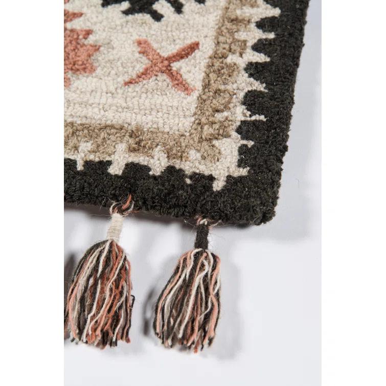Momeni Tahoe Wool Hand Tufted Multi Area Rug 5' X 8'
