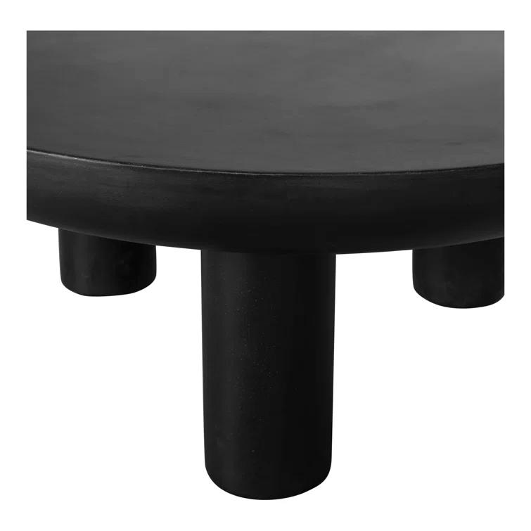 Peagan Indoor / Outdoor Round Coffee Table