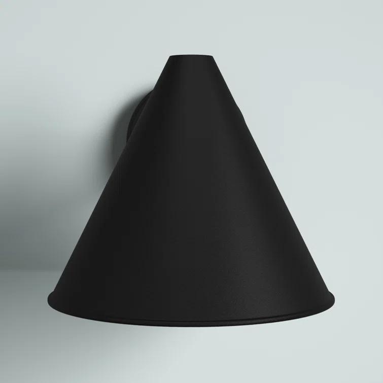 Dedmon Wall Light
