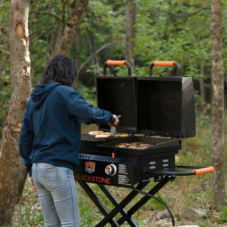 Blackstone Tailgater Grill