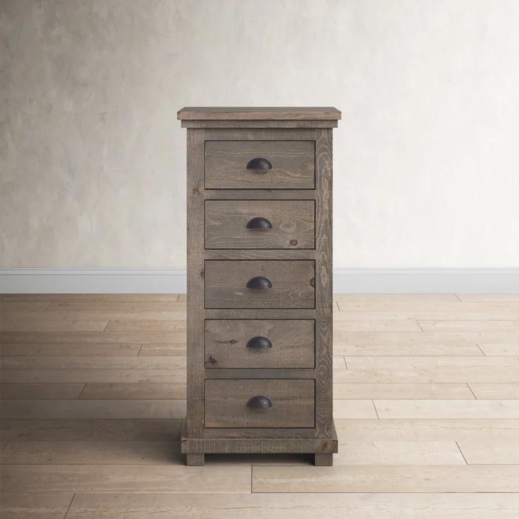 Wolferstorn 5 - Drawer Dresser