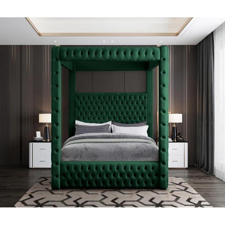 Ekke Upholstered Platform Bed