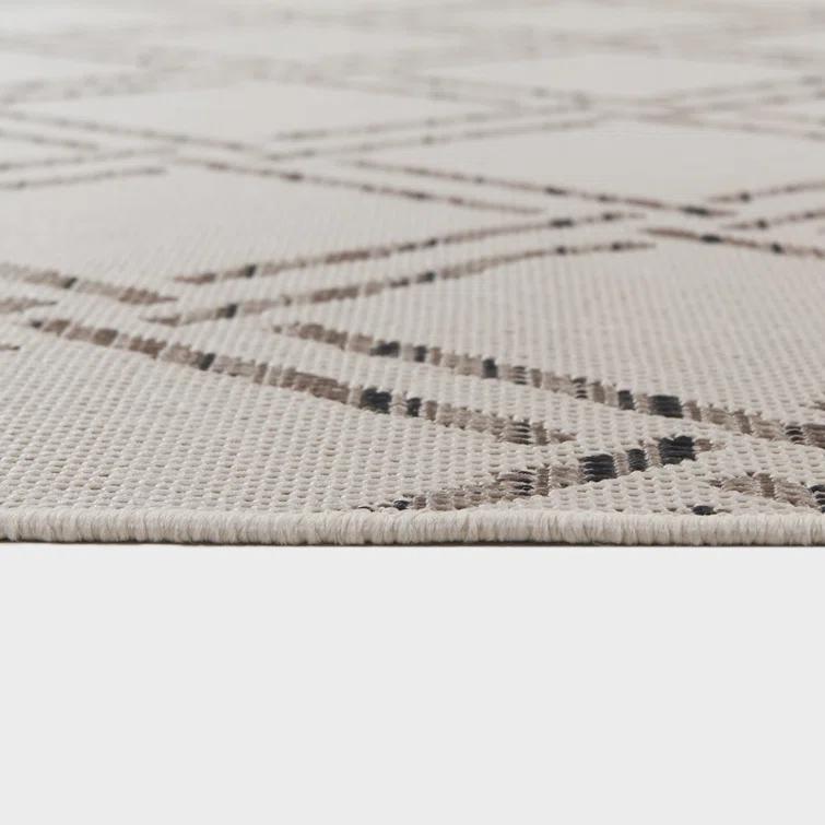 Cream Indoor/Outdoor Rug