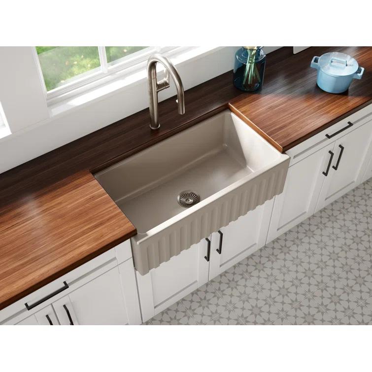 33'' L Farmhouse / Apron Single Bowl Fireclay Kitchen Sink
