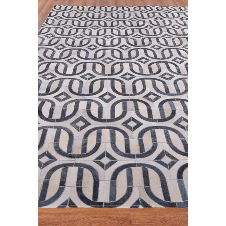 Natural Hide Cowhide Geometric Rug