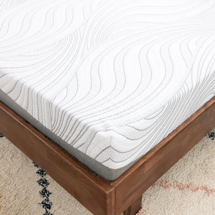 Signature Design by Ashley Serena 8'' Memory Foam Mattress