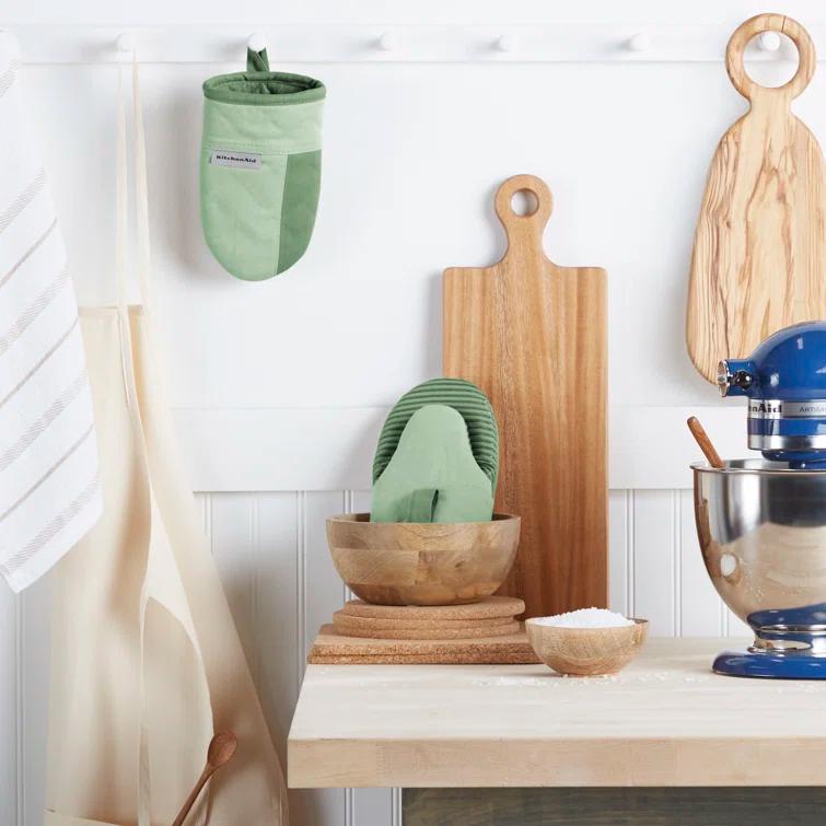 KitchenAid® KitchenAid Beacon Mini 2-Piece Oven Mitt (Set of 2)