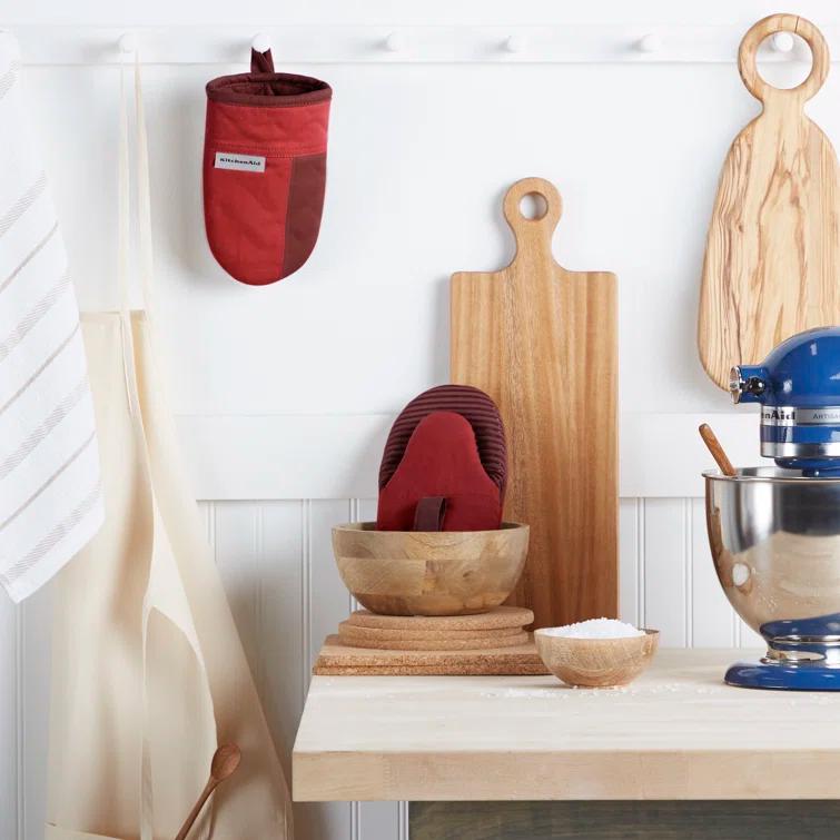 KitchenAid® KitchenAid Beacon Mini 2-Piece Oven Mitt (Set of 2)