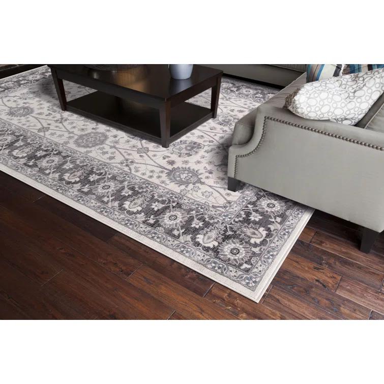 Oriental Machine Woven Area Rug in Ivory/Gray