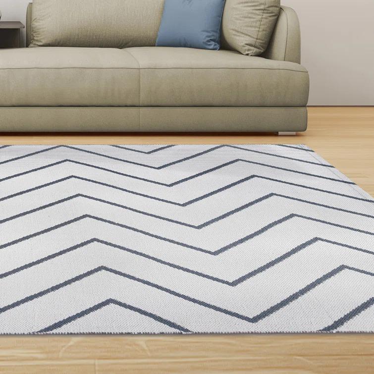 Kent Modern Chevron Zig-Zag Indoor/ Outdoor Area Rug By Haus & Home Ivory