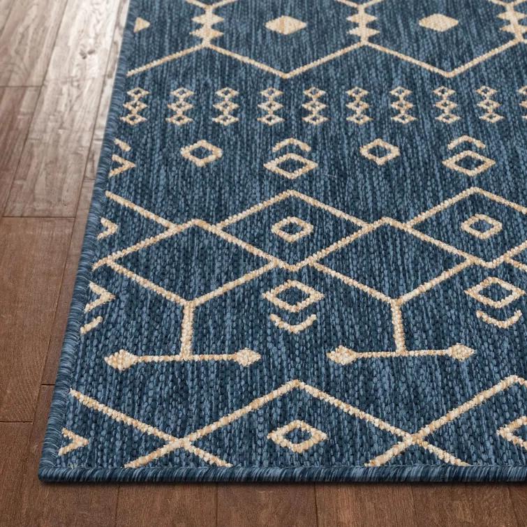 Marshanna Nord Trellis Blue Indoor/Outdoor Flat-Weave Area Rug