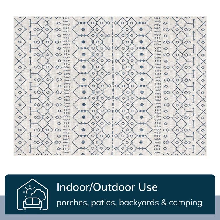 Marshanna Nord Trellis Light Blue Indoor/Outdoor Flat-Weave Area Rug