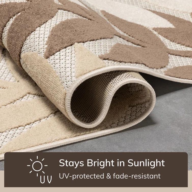 Dorado Mariah Modern Indoor / Outdoor Floral Ivory Hi-Lo Area Rug