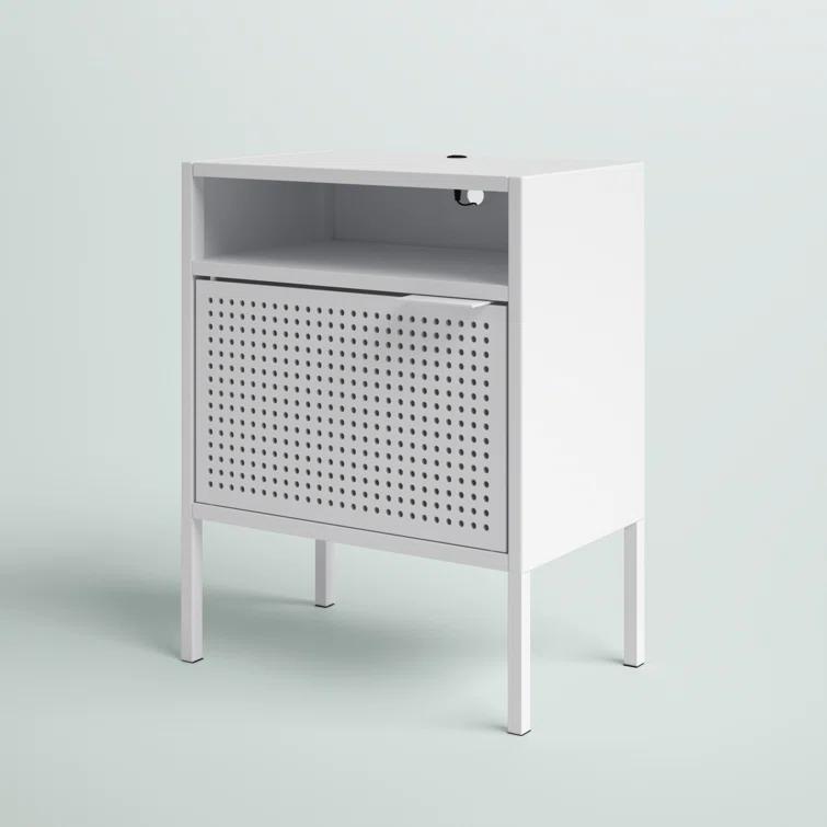 Zander 19'' W Metal Nightstand