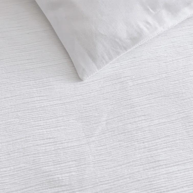 Vera Wang Vera Wang Solid Textured Pleats White Duvet Cover Set