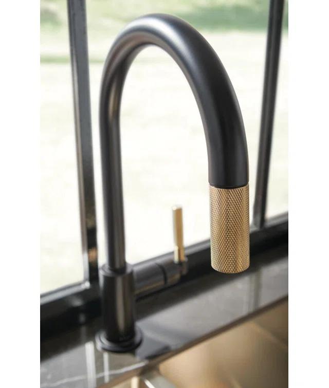 63043LF-PC Delta Kitchen Faucets and Accessories, Chrome