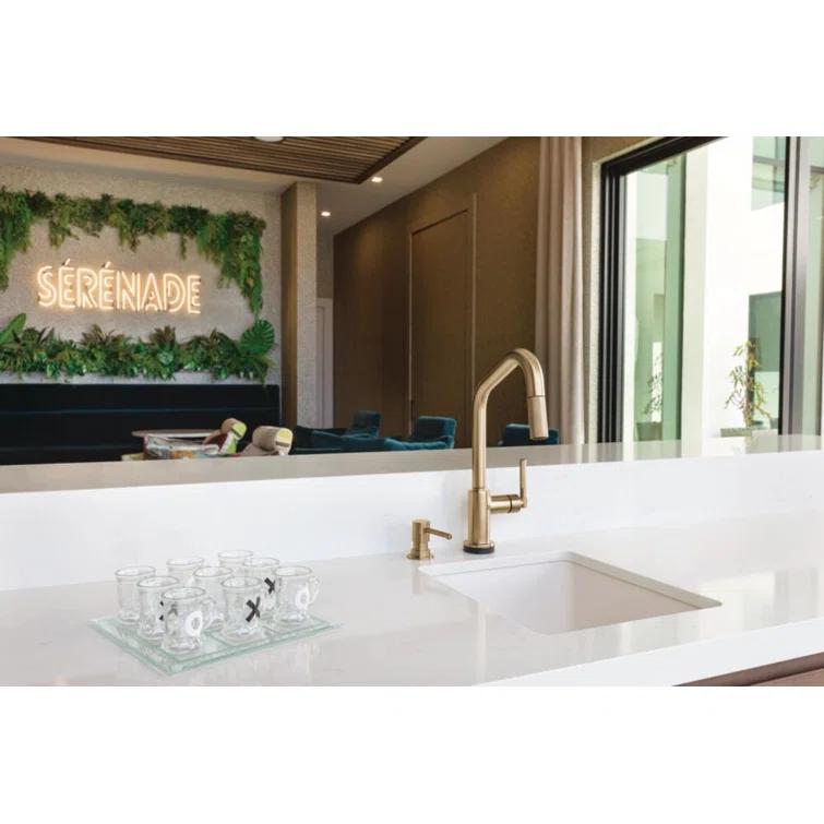 Modern Stainless Steel Pull-Down Kitchen Faucet with SmartTouch