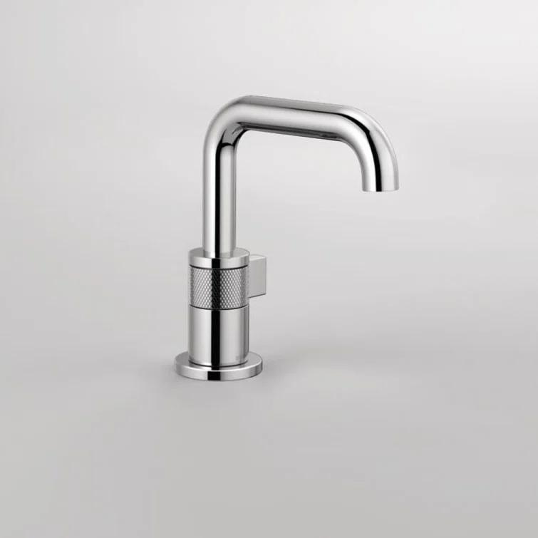 Sleek Polished Nickel Single Hole Brass Faucet with Chrome Finish