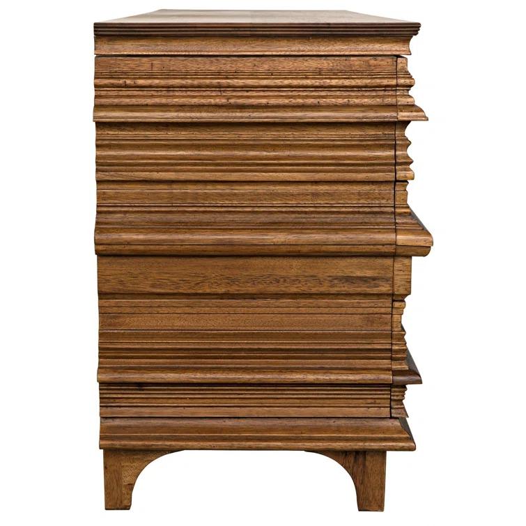 Lizbet Dresser