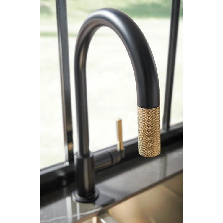 63043LF-PC Delta Kitchen Faucets and Accessories, Chrome