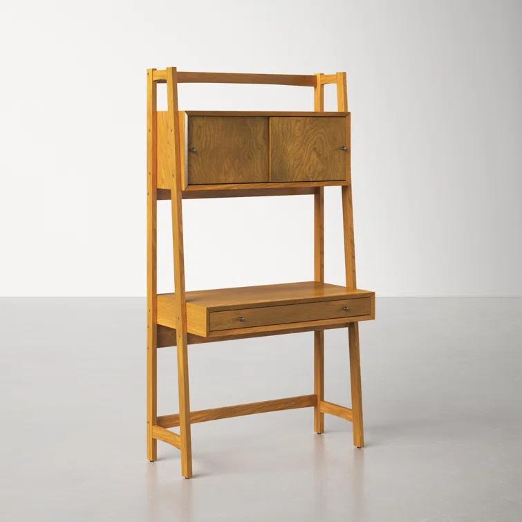 Stiles Leaning / Ladder Desk
