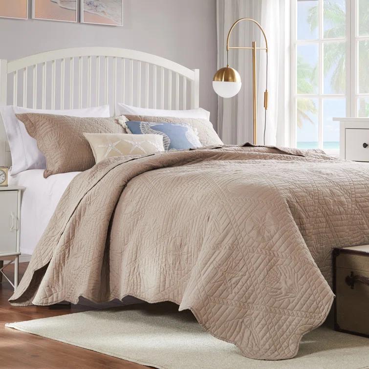 La Jolla Coastal Quilt Set