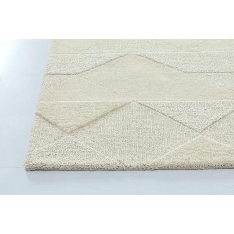 NuStory Essential Ridge 5' x 8' Hand-Tufted Wool Area Rug in Ivory