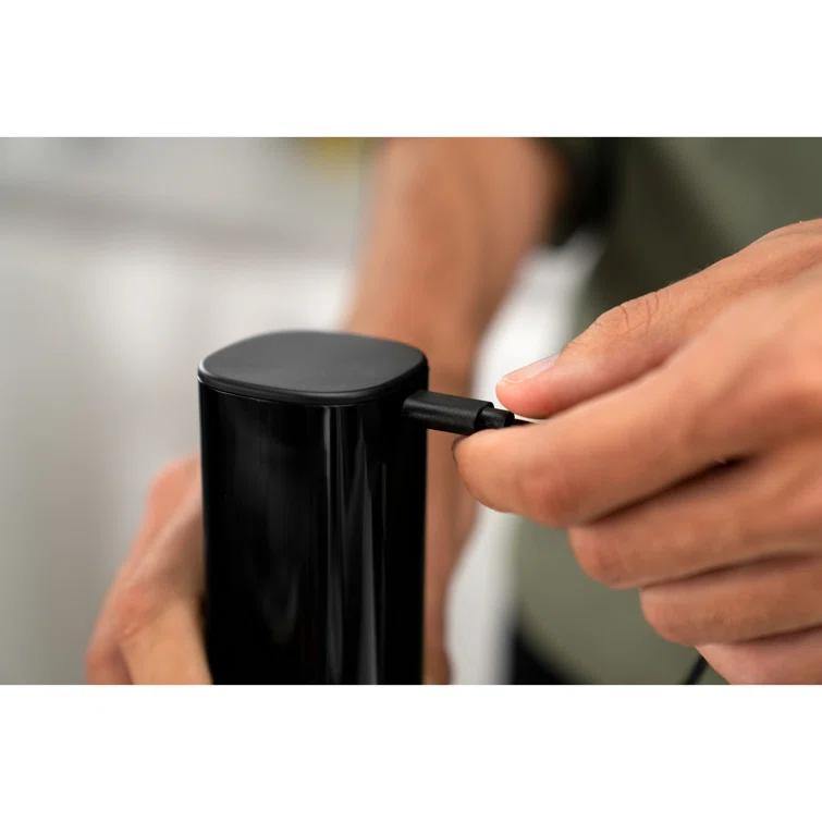 Black Matte Electric Salt and Pepper Mill with Ceramic Grinder