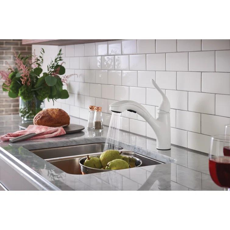 Moen Brecklyn Single-Handle Pull-Out Sprayer Kitchen Faucet with Power Clean Technology