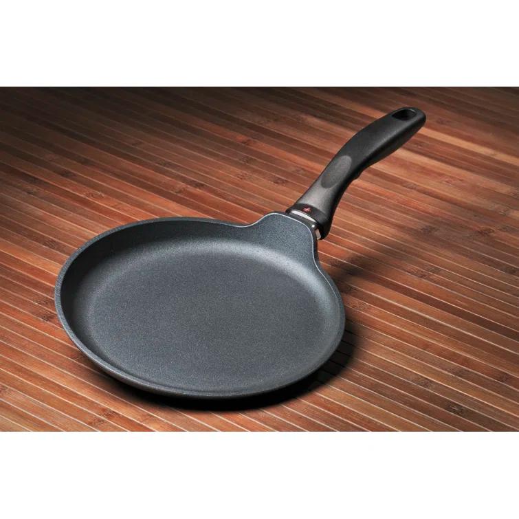 Swiss Diamond Swiss Diamond Aluminum Non-Stick Crepe Pan