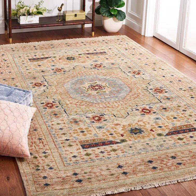 Safavieh Oriental Hand Knotted Wool Oriental Rug