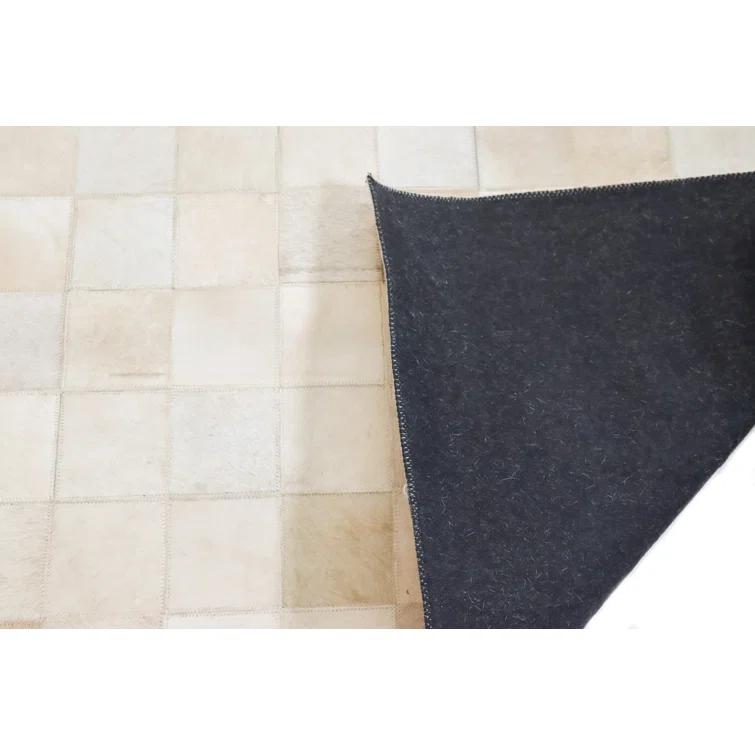 Bashian H112-CA-8X10-H44 8 x 10 ft. Santa Fe Contemporary Leather Hand Stitched Area Rug, Camel