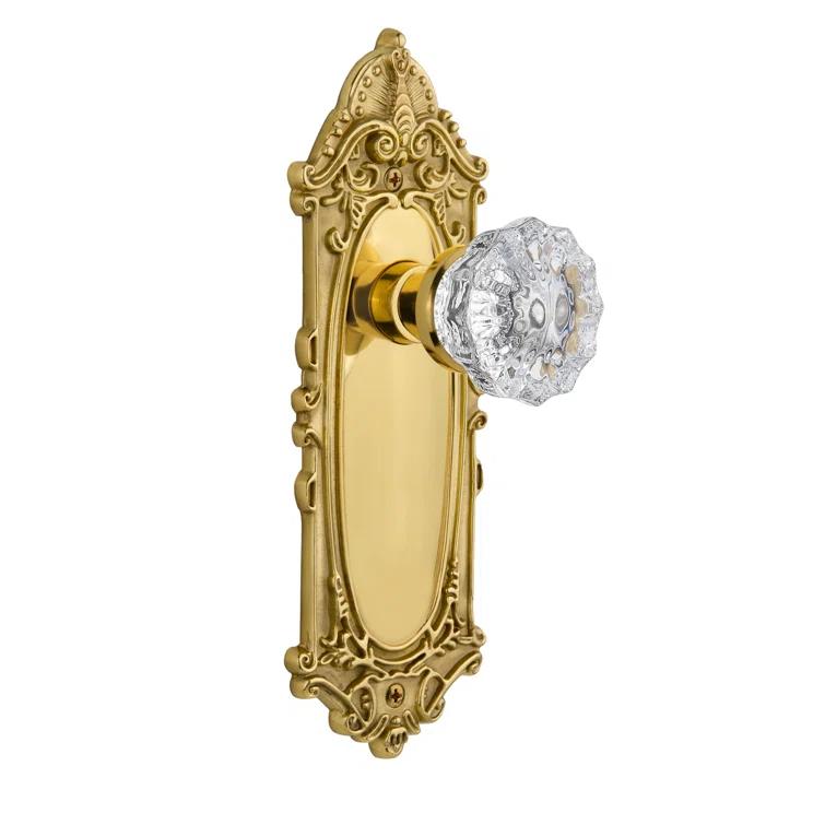 Victorian Plate with Crystal Door Knob
