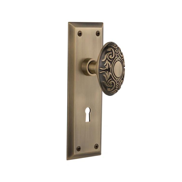 New York Plate with Victorian Door Knob