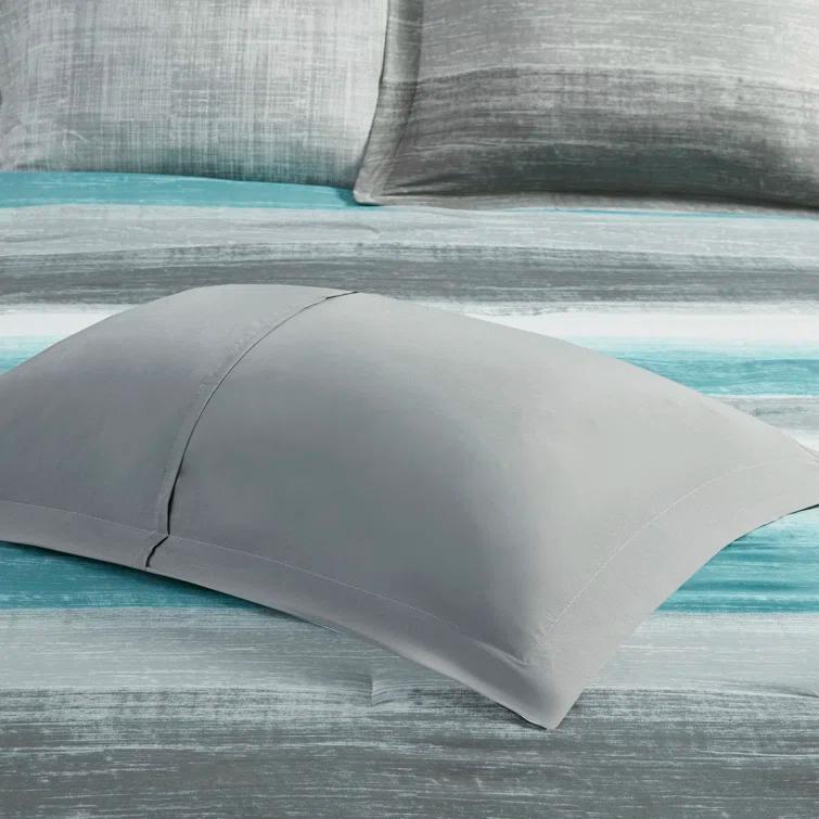 Saben Striped Comforter Set with Cotton Bed Sheets