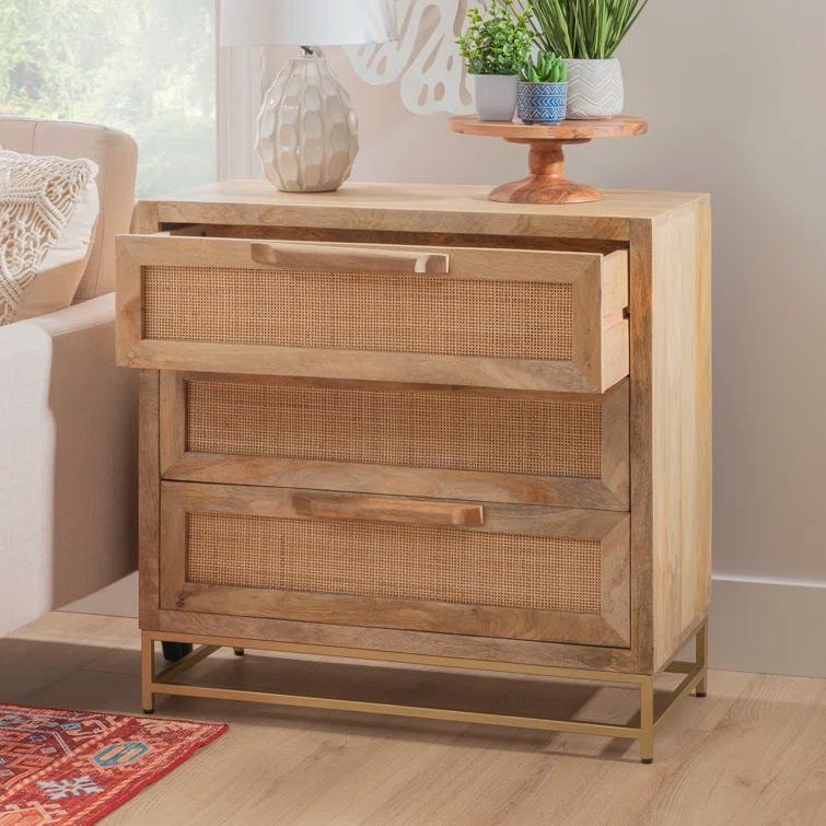 Leanne 3 Drawer 30" W Solid Wood Dresser