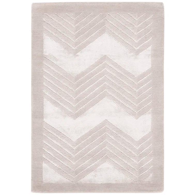 Monroe Chevron Sterling 2' x 3' Hand-Knotted Wool-Viscose Rug