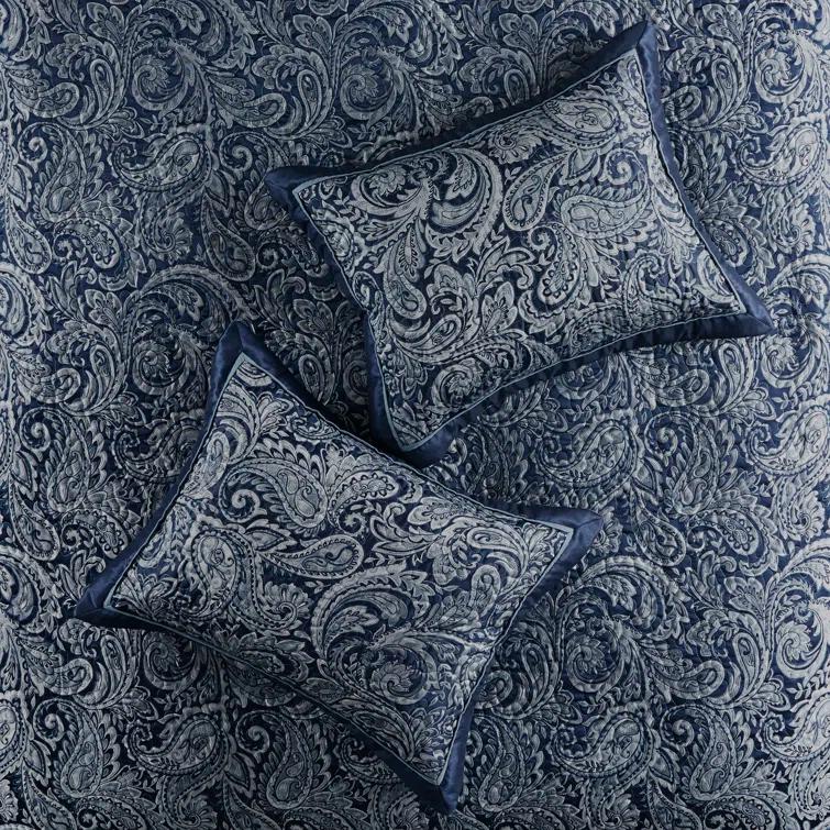 Madison Park Aubrey 5 Piece Jacquard Bedspread Set with Throw Pillows