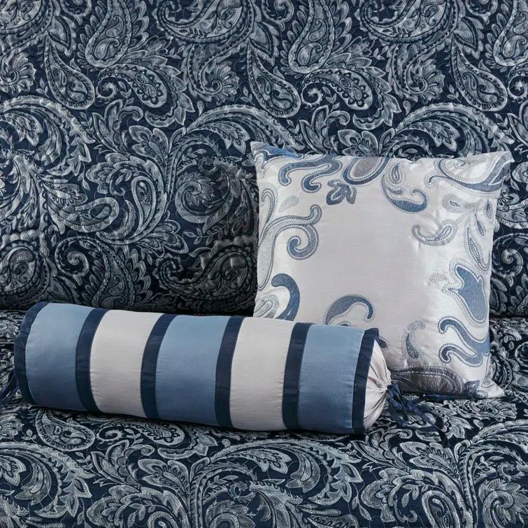Madison Park Aubrey 5 Piece Jacquard Bedspread Set with Throw Pillows