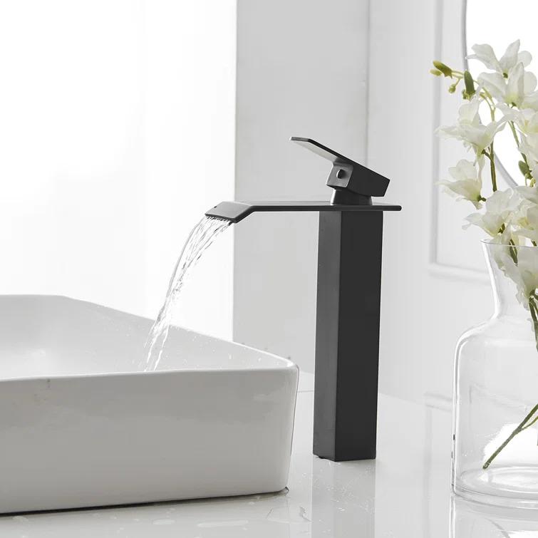 Vessel Sink Faucet Single-handle Bathroom Faucet with Drain Assembly