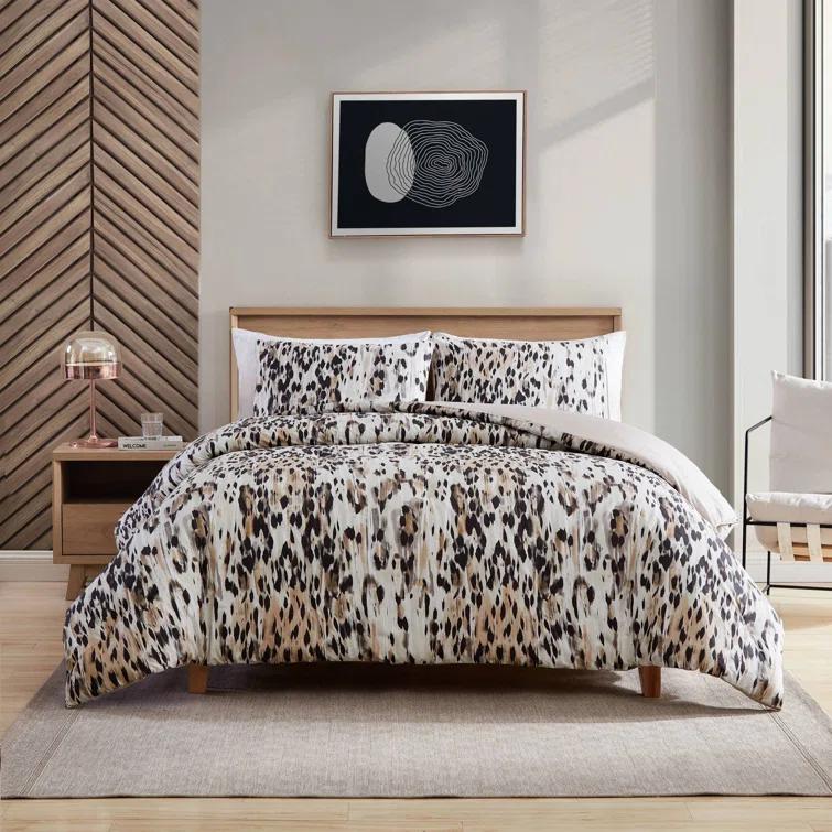 Kenneth Cole Abstract Leopard Cotton Brown Comforter Set