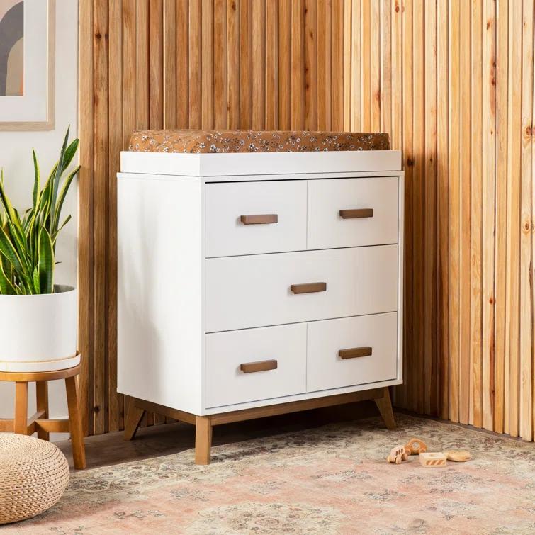 Scoot 3 Drawer Changing Table